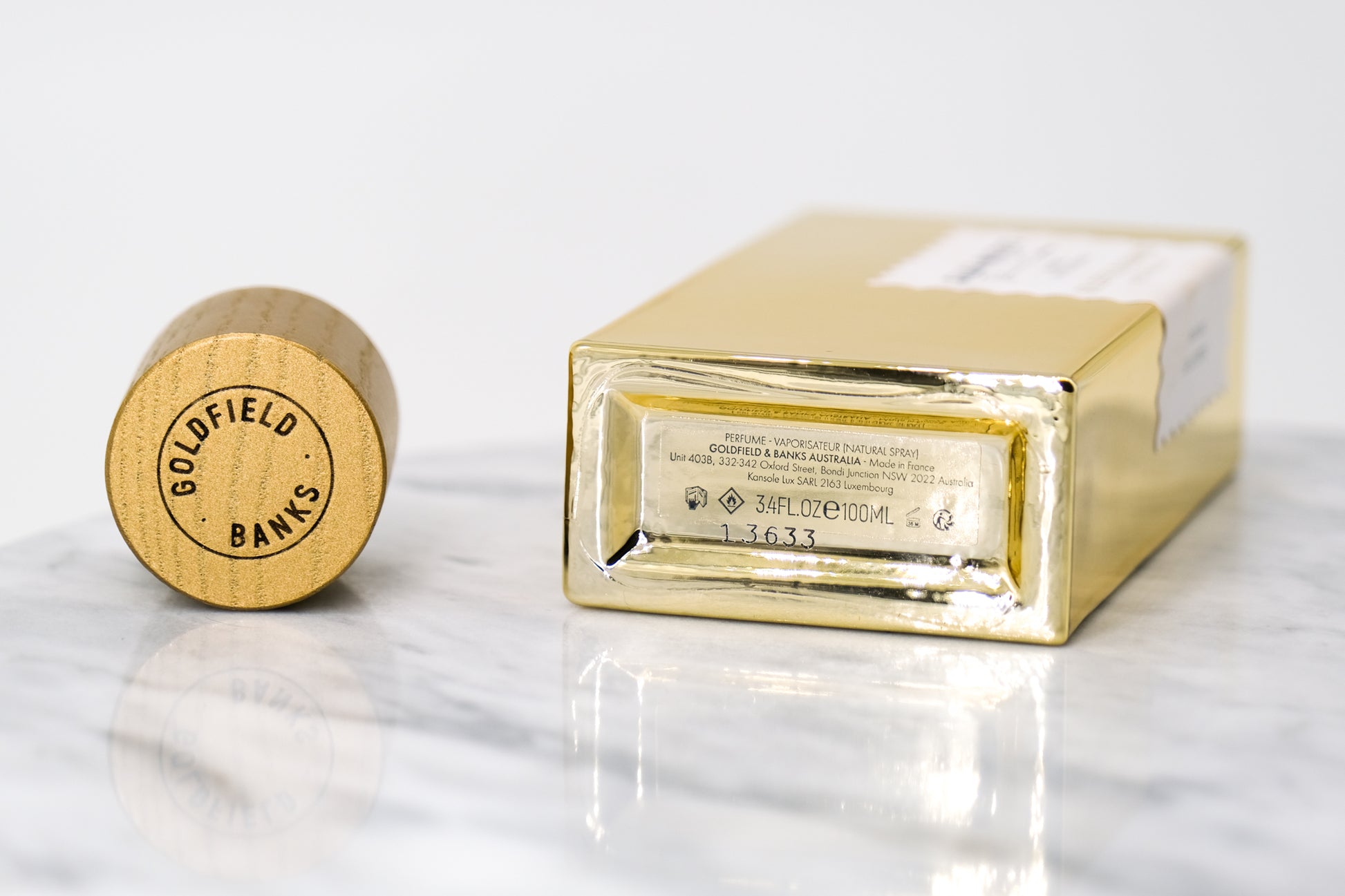 Silky Woods Goldfield & Banks perfume base and cap